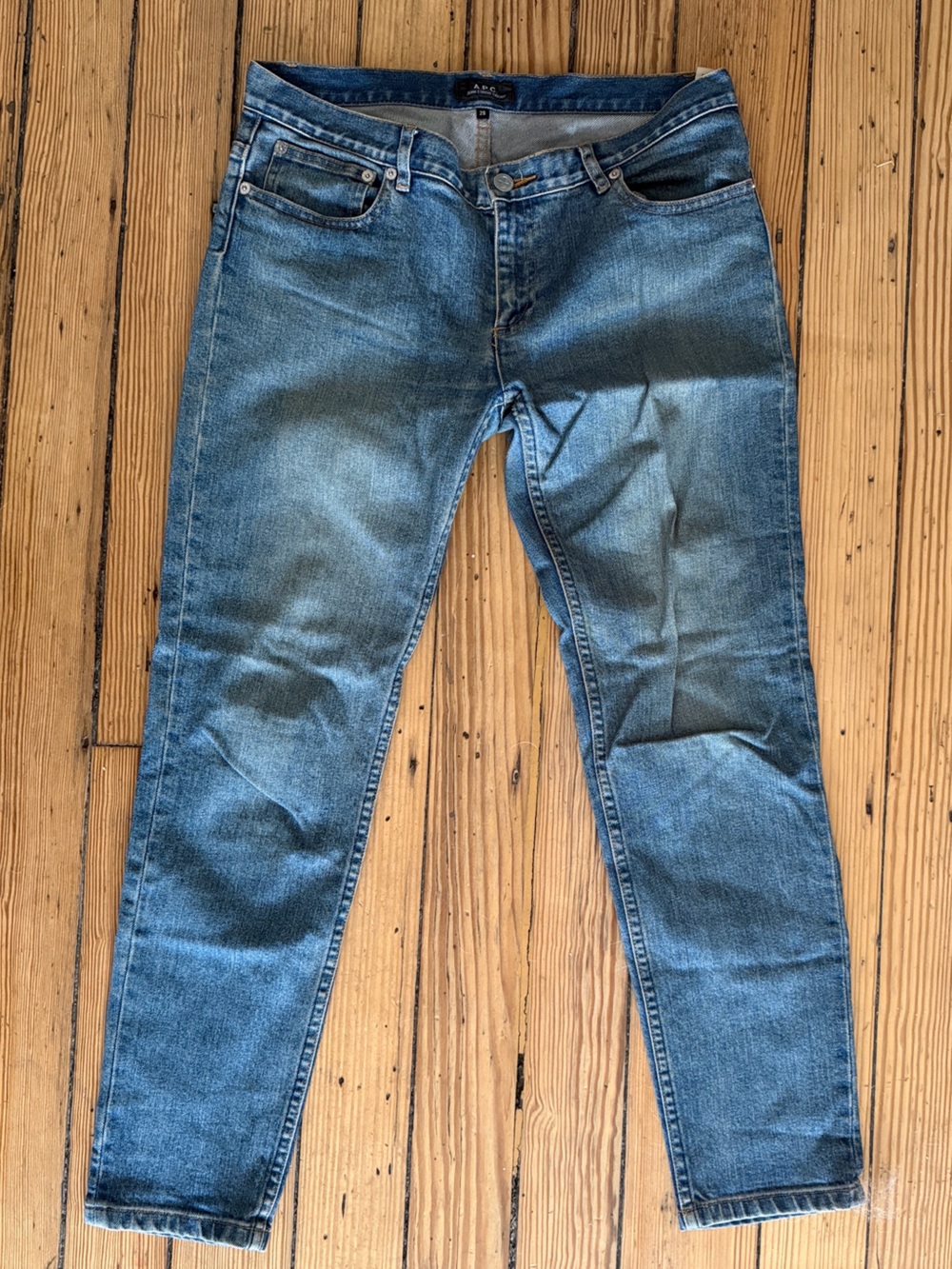 Low rise A.P.C. Medium Blue Denim Jeans -Jean Etroit Court - Waist 29